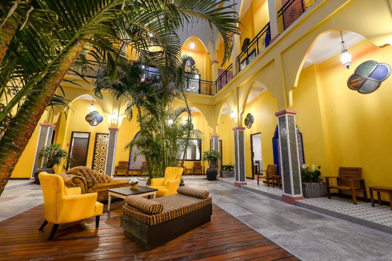 Anchanlina Hotel - SHA Plus Chalong Exterior foto